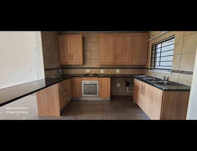 2 BEDROOM APARTMENT RENTED IN WILLOW ACRES